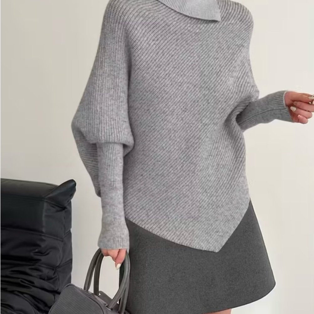 Gray Ribbed Turtleneck Sweater - Picture 5 of 6